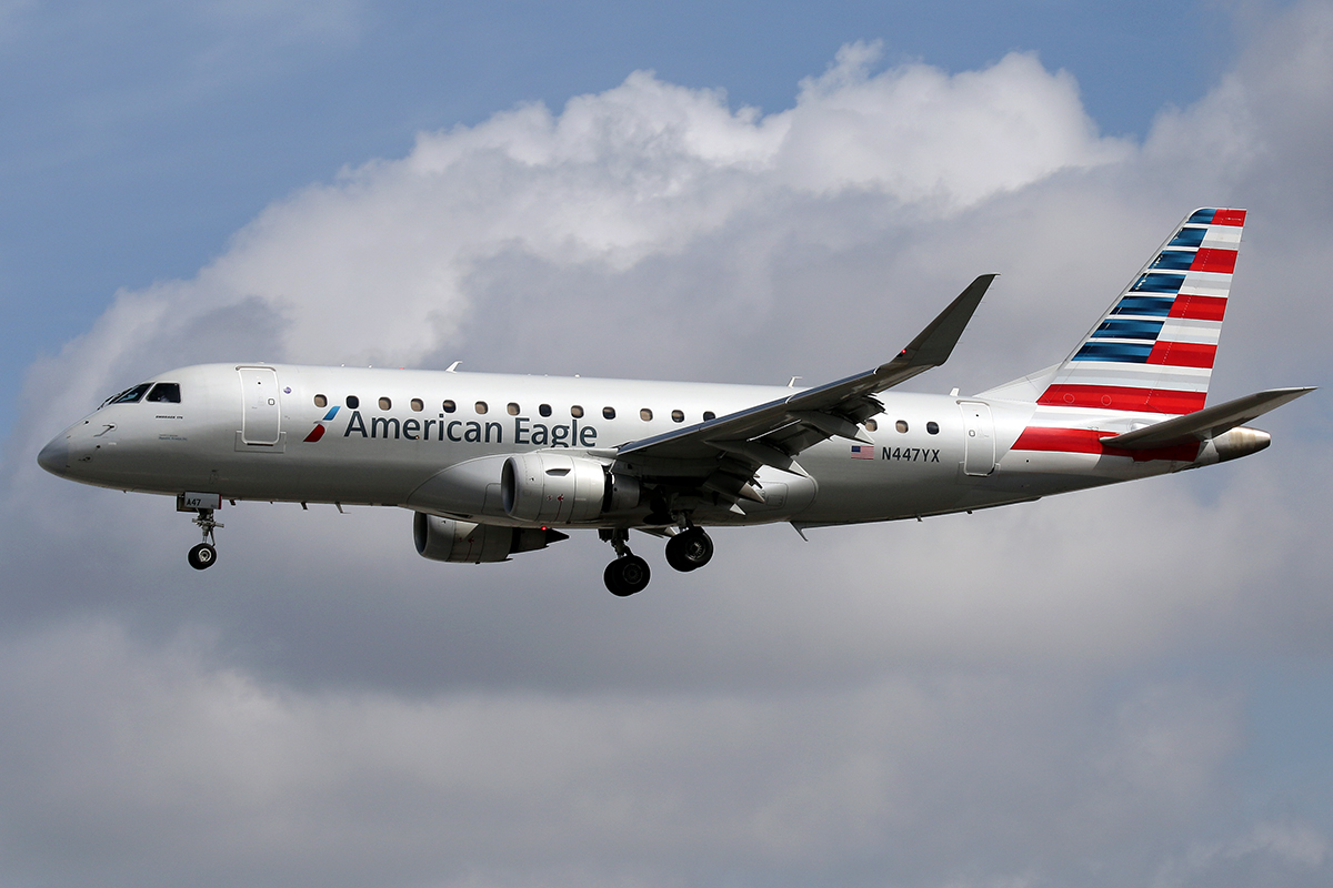 airwaysmagazine's tweet photo. 'Tis better not to fly at all than to try to fly and then cancel. That’s the mantra coming from American Airlines (AA). #AmericanAirlines #FlightCancellations #Novemberschedule #StaffingDisruptions #StaffingShortages #Thanksgiving
https://t.co/DzGUANLG1H https://t.co/hEPjQB8lVr