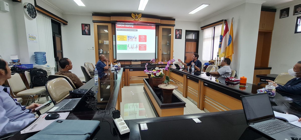 José Vicente García tweet media