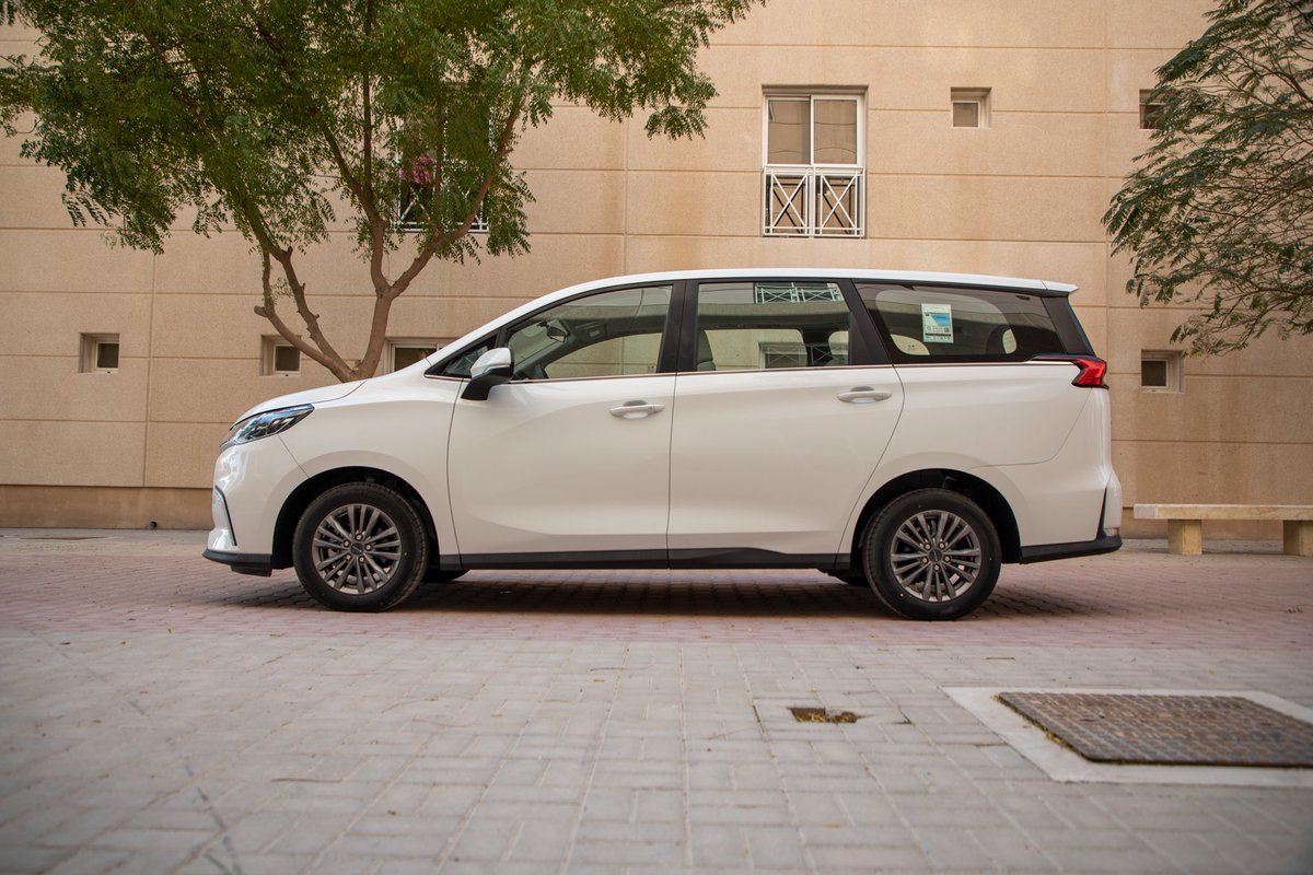 Maxusqatar's tweet photo. A car that fits all the family!
Visit us at Salwa Road and discover all the features of Maxus G50.

سيارة عائلية بامتياز!
 قم بزيارتنا على طريق سلوى وتعرف على كل مزايا ماكسس G50

#Maxus #MaxusQatar  #Maxuscars #g50 #Doha #Qatar #ماكسس #سيارات_ماكسس #الدوحة #قطر https://t.co/oi4kEQIM2h