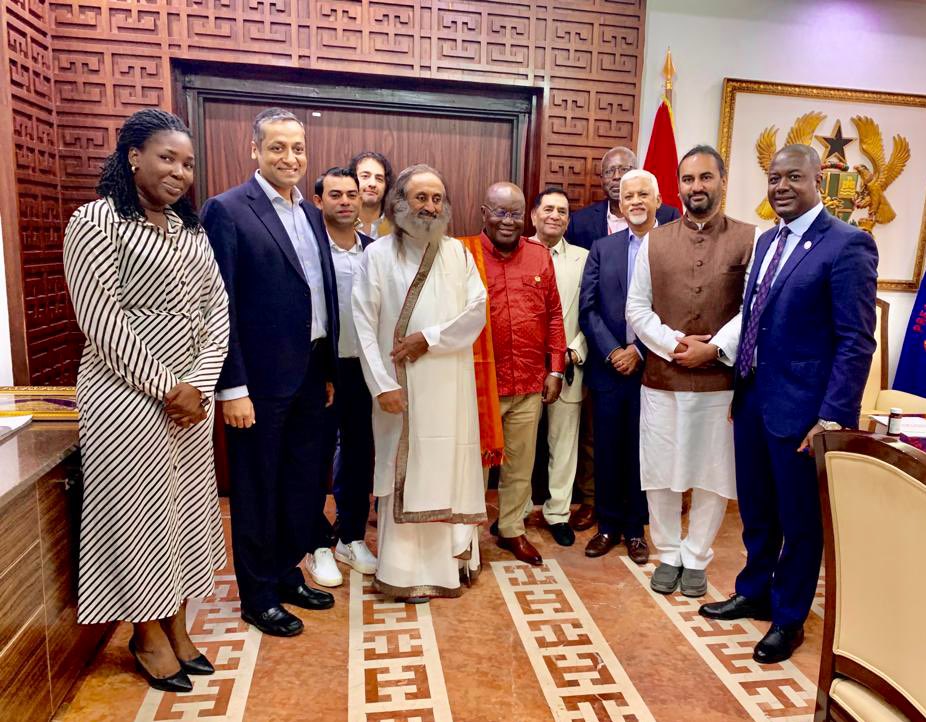 Gurudev's tweet image. On my first visit to Ghana, Africa was received by the President H.E. @NAkufoAddo. He welcomed us to initiate @ArtofLiving workshops ranging from ayurveda, agriculture, youth skills training to prison programs, with an aim to uplift wellness in the country.