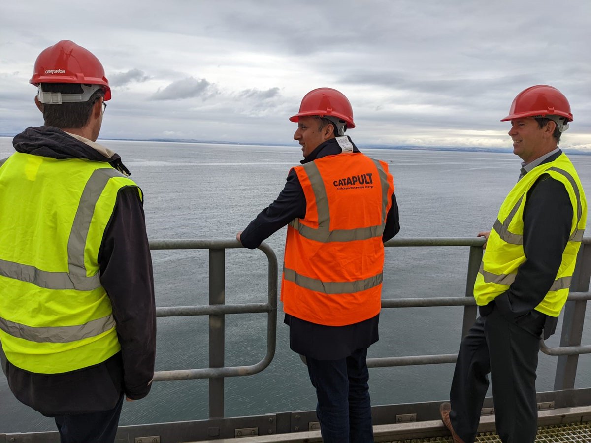 ORECatapult's tweet photo. Great to host Anas Sarwar MSP at our #Levenmouth Demonstration Turbine today. Interesting discussions around the role of #innovation in #offshorewind and the impact the industry has had in reducing costs, decarbonising the grid and increasing the resilience of UK security. https://t.co/xRF25dcZE7
