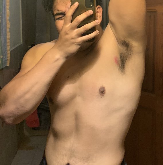 ryanrazziv's tweet photo. #nsfwtwt #nsfwtw 
♡ 24
♡ 1.78 
♡ hetero 
♡ le entro a todo lo que sea hetero
Like &amp; rt para ser mutuals 🤍 https://t.co/DFovavuFXt