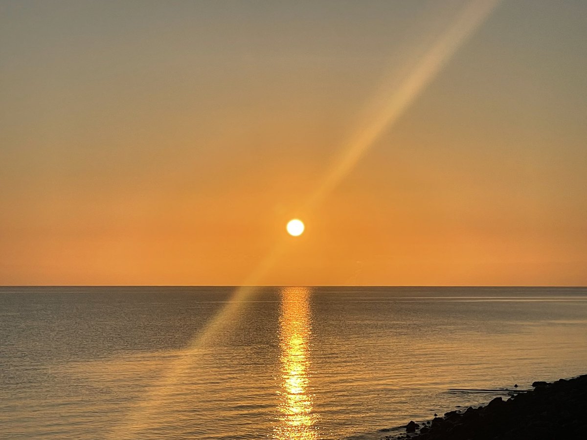 beatsdropcancer's tweet photo. Good morning #BayArea https://t.co/LR3EY1yEaL
