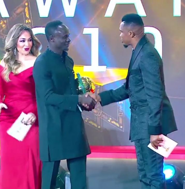 Galsenfootsn's tweet photo. Samuel Eto’o :  « Nous avons le meilleur footballeur au monde, Sadio Mané. » 😍 https://t.co/j1PS2RZnu6