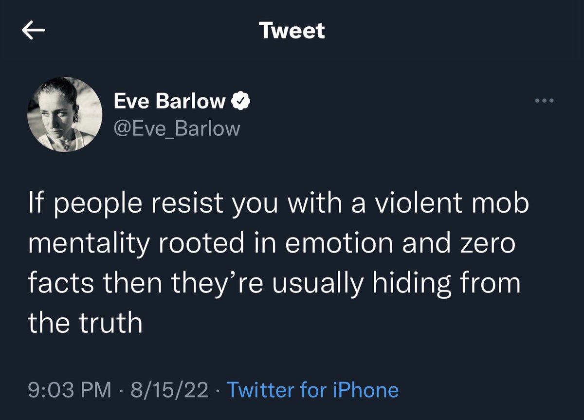 BinkyLea's tweet photo. Do you think she is trying to be ironic.. or is she irony impaired? https://t.co/wun515KOn7