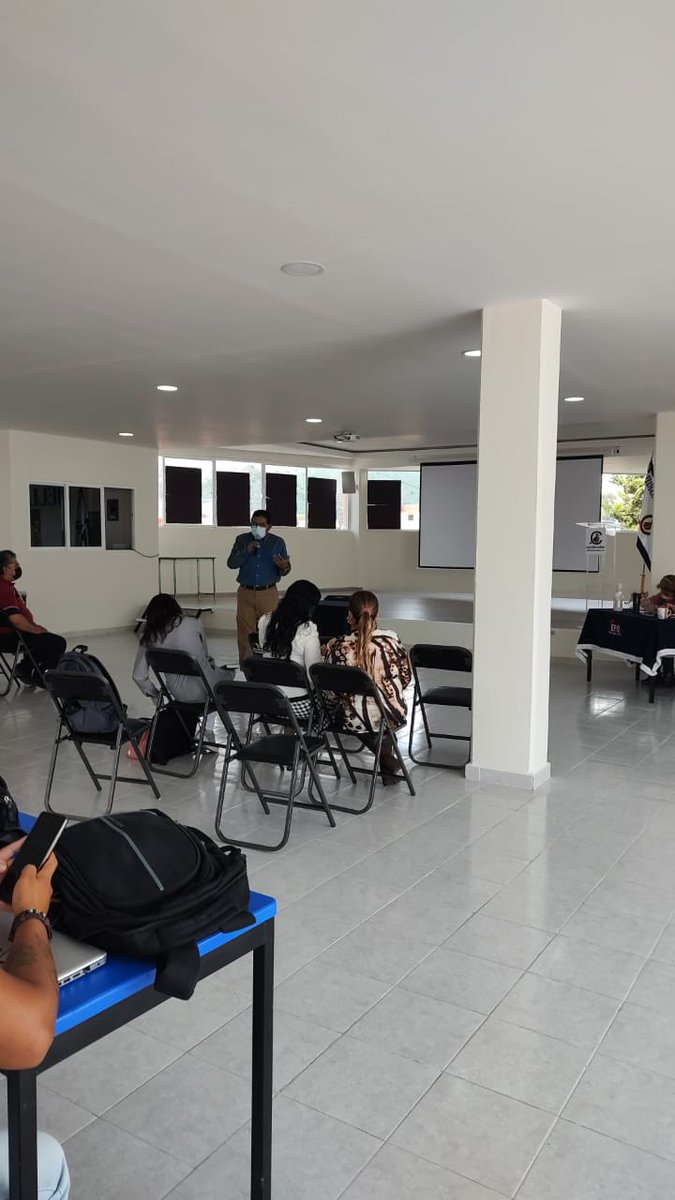 161EPO's tweet photo. En el Nido Cardenal se realizan los trabajos sobre el PMC en la Jornada académica @Bg48Supervision
@geramonro05
@israeljeronimol
@HectorUlisesCG1
@NoeOrtegaCamac1
@alfredodelmazo
@dbg_epoem https://t.co/9r0k7rtdds