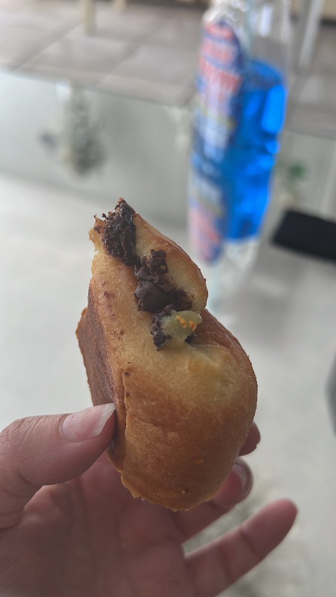 mcterzakis's tweet photo. Update: the croissant I got from #DonutStand this weekend is the closest I have ever gotten to a Greek croissant here in the states. I am DELIGHTED. https://t.co/hXIJk2N5UD