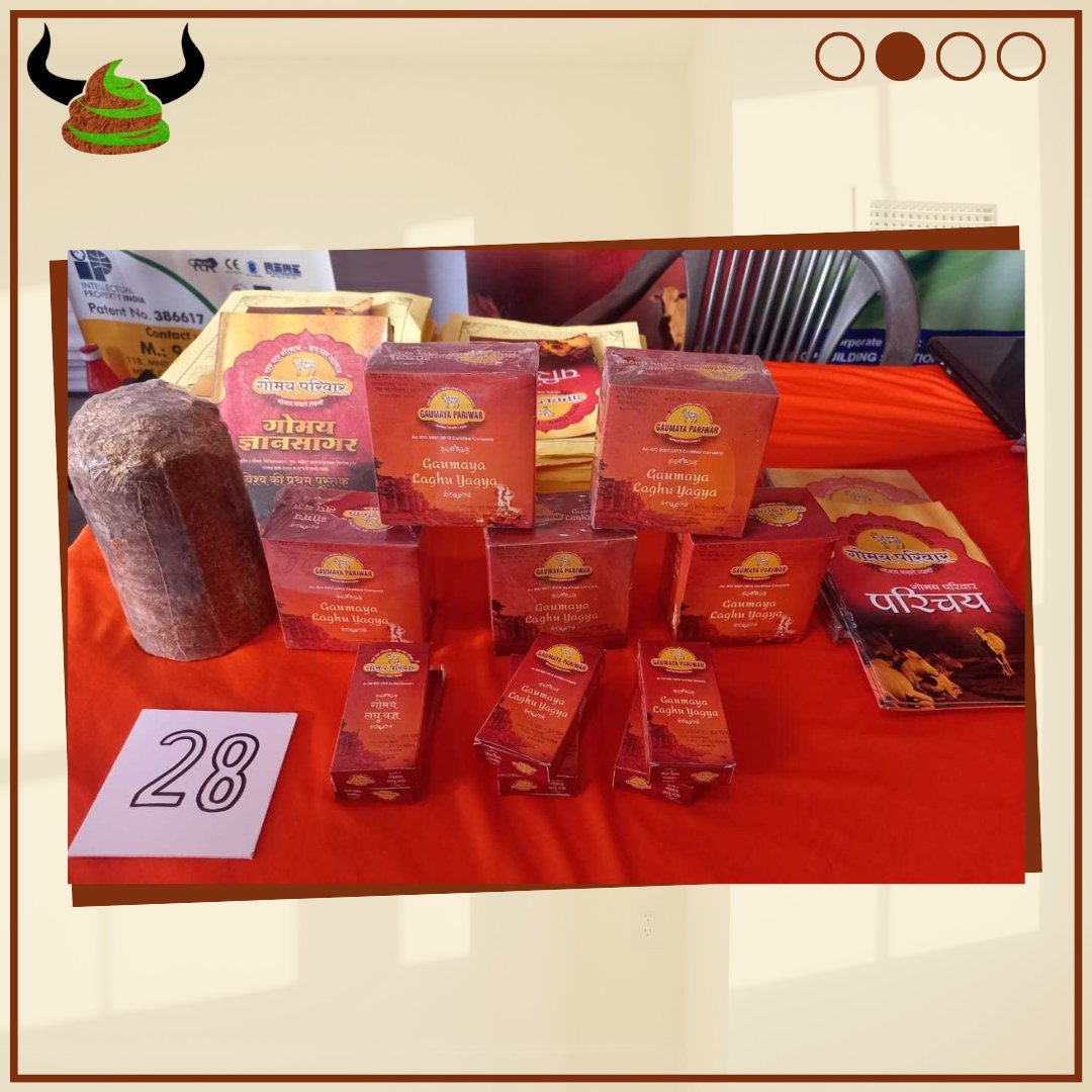 Gaumaaya's tweet photo. Gaumaaya presented its products on 15th August at Malviya National Institute of Technology, Jaipur on the occasion of 'Azaadi ka Amrit Mahotsav'. The booth was graced by the auspicious presence of Prof. N.P. Padhy, Director MNIT and over 600 teachers and students of the campus. https://t.co/tssY8PQnvq