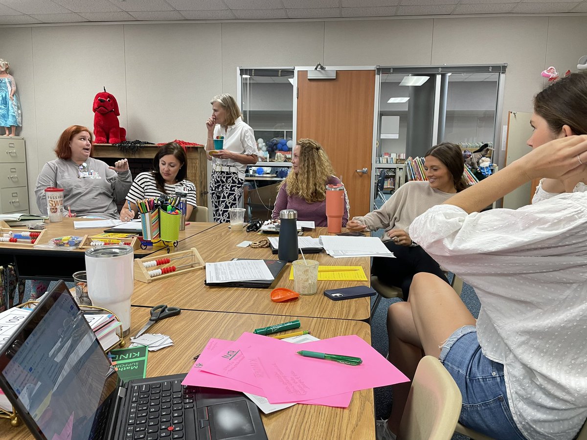 K8_Pip's tweet photo. Math PD bright and early this morning. #CFISDspirit #LightTheWay https://t.co/ixWzvQ2GeO