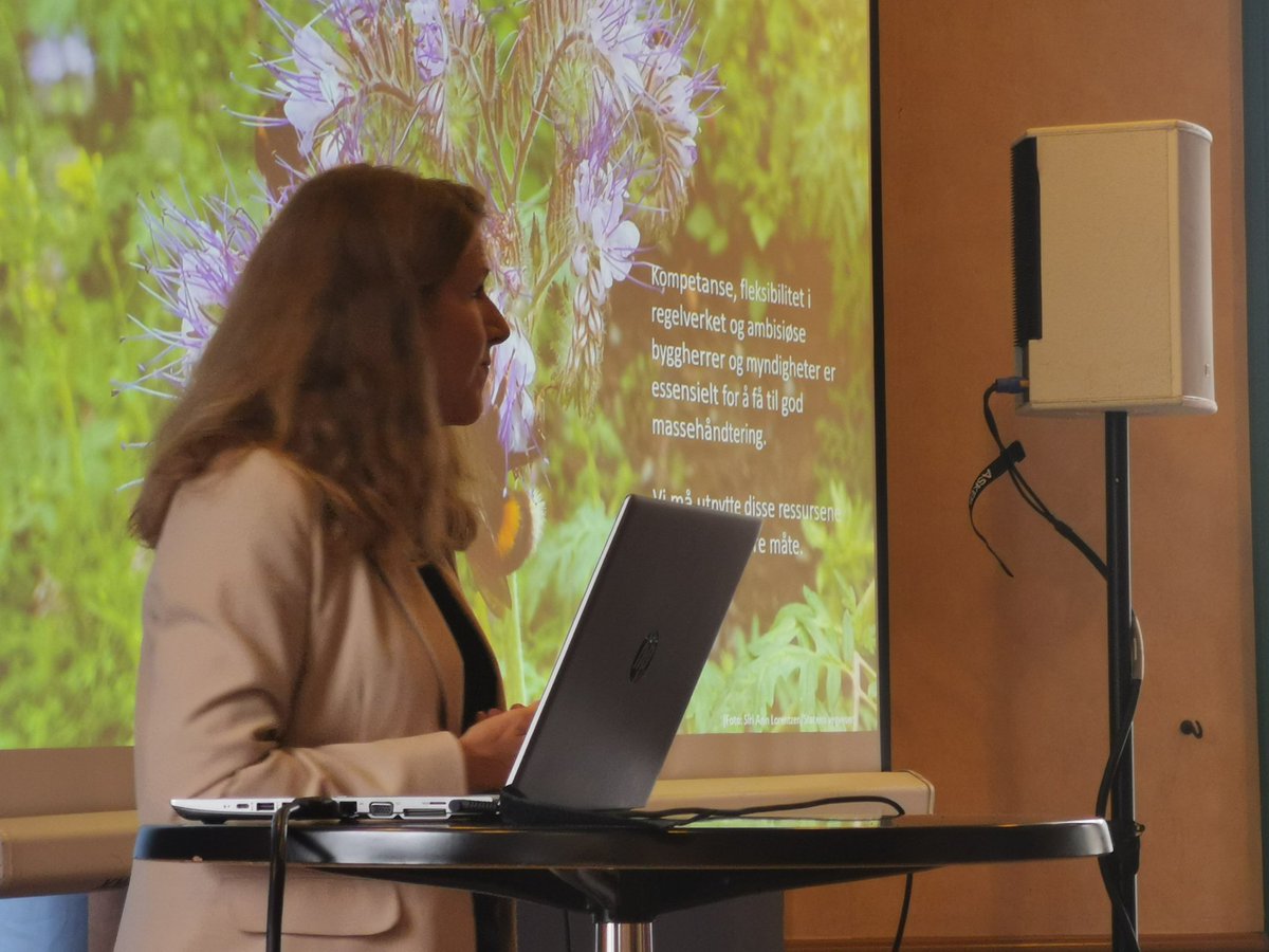 Berit Laanke tweet media