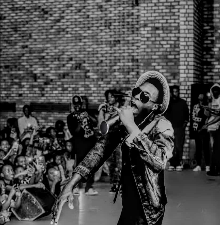Fistosoft1's tweet photo. 🎤🎤🎹🎸🤘🤘 https://t.co/FMZFj97PrJ