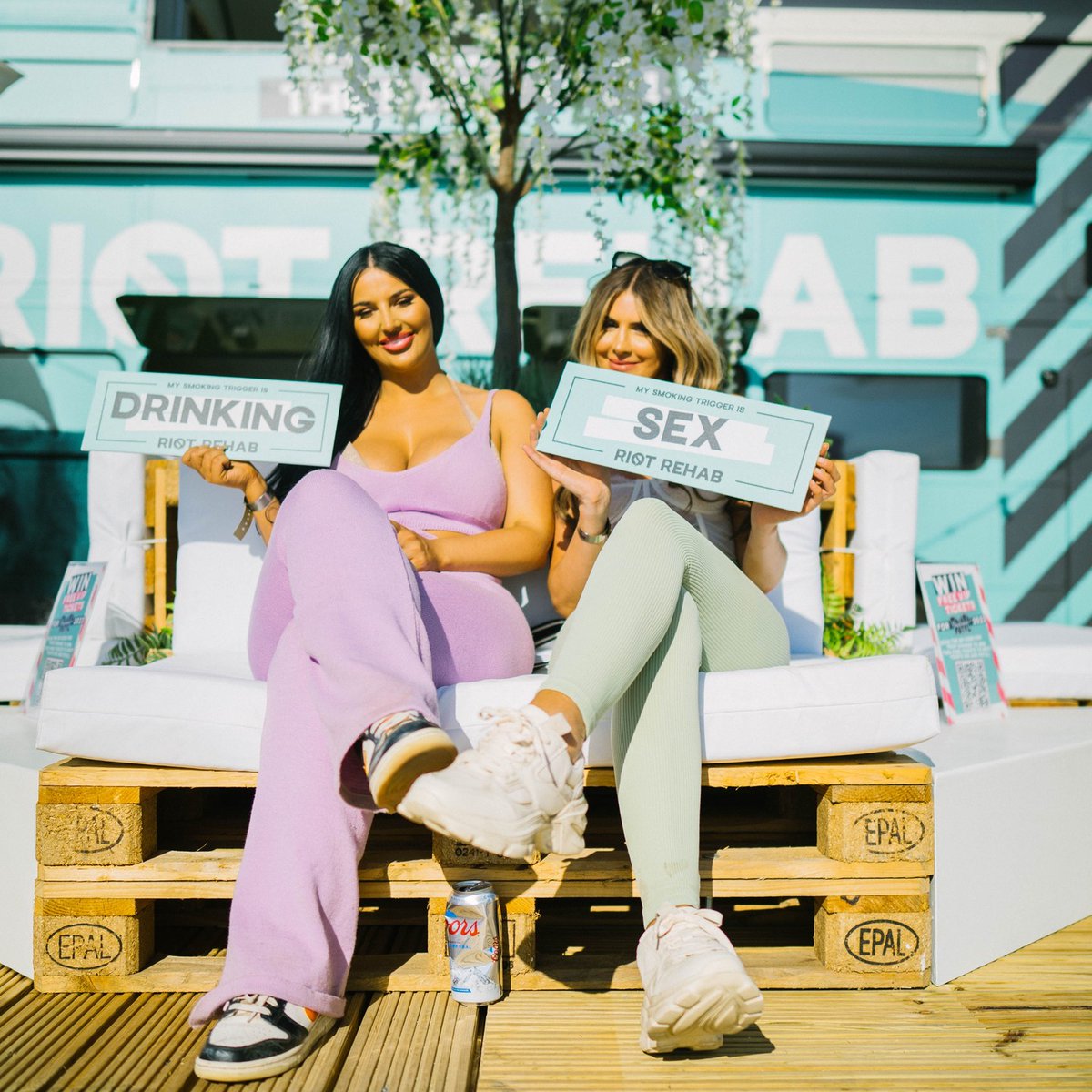 Rioteliquid's tweet photo. As we reminisce about our time at @wearefstvl , the thing that brings the biggest smiles to our faces is when we remember the power of our message to #QUITTHERIOTWAY and the effect it had on everyone we met!
We came. We saw. Our message conquered!
#wearefstvl #quitsmoking https://t.co/C2kJhfiF11