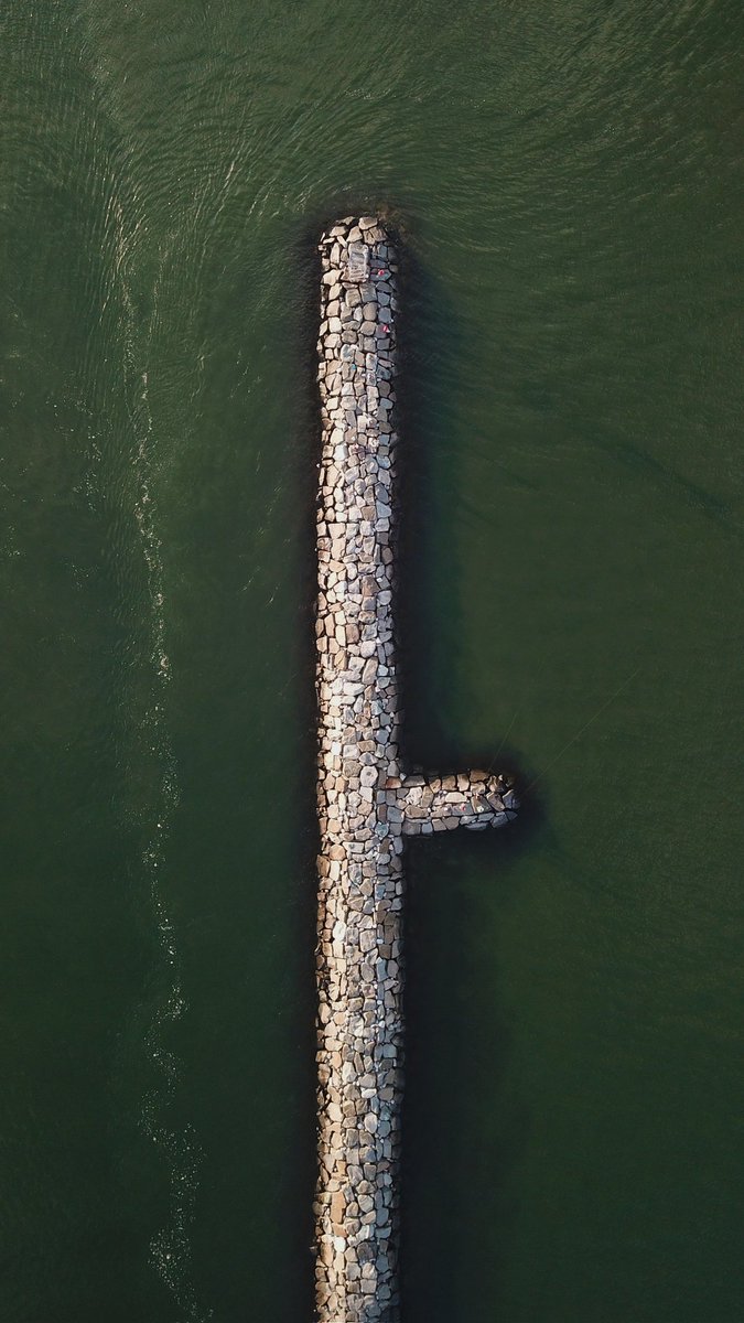 GM - it's #EAPhotoTuesday 

📸: Fishing with Kev