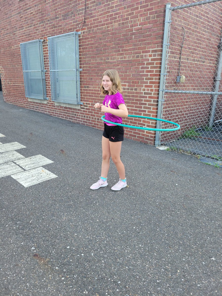 Sharp 5th Grade tweet media