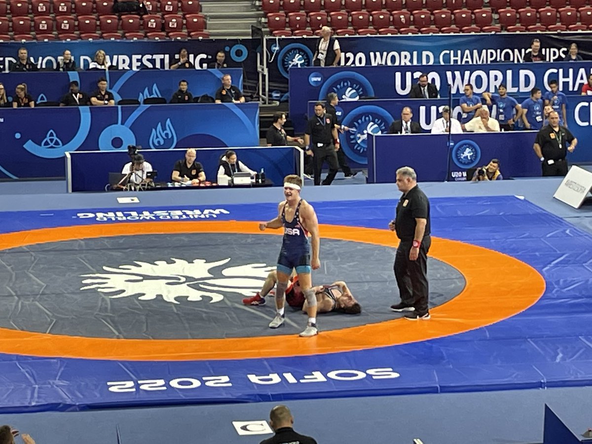 damion_hahn's tweet photo. WORLD FINALIST 🌎‼️ @BergeBennett picks up a gutsy 9-7 win over TUR

#GetJacked
#WrestleSofia https://t.co/5sppVQUOia