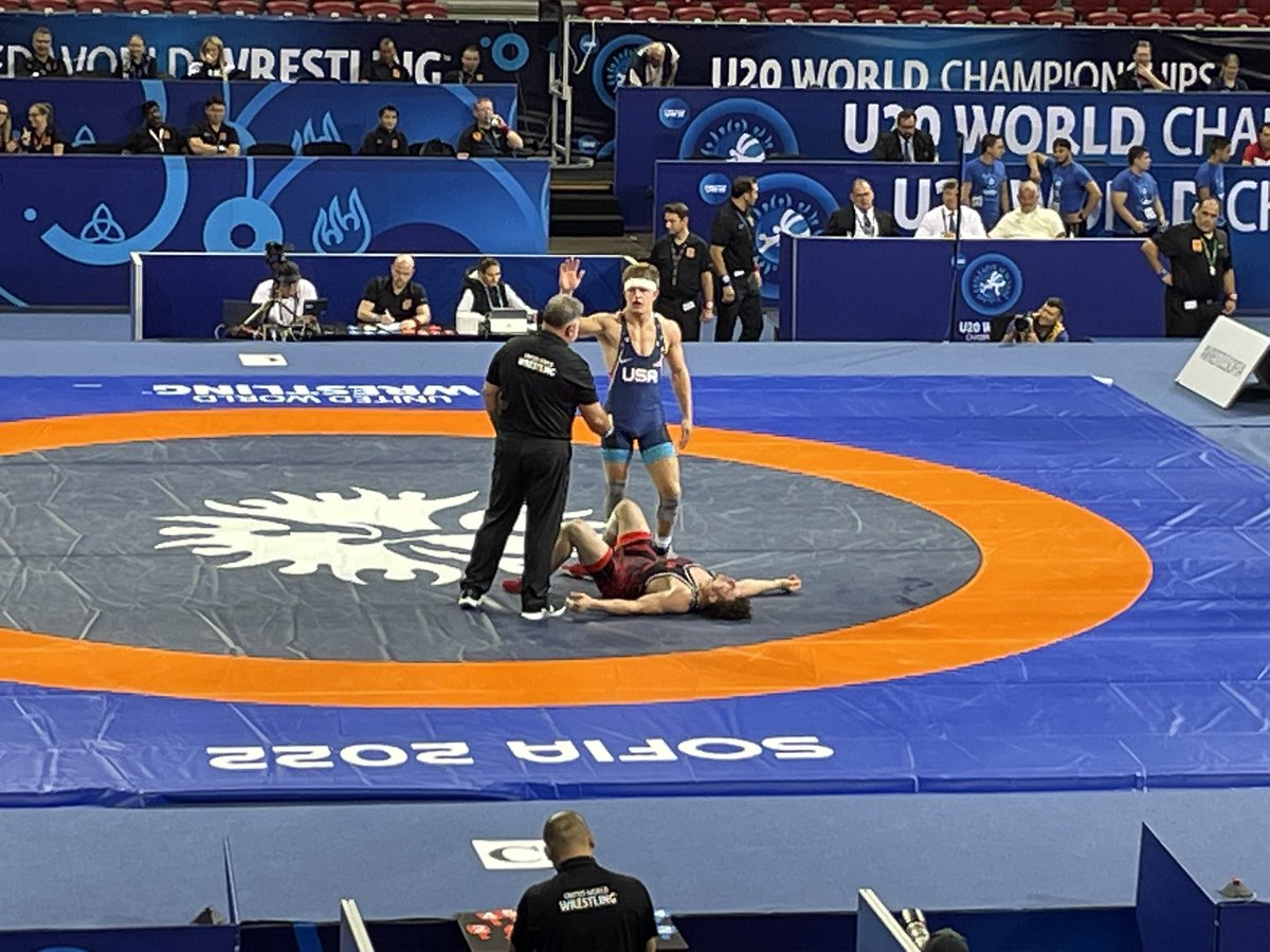 damion_hahn's tweet photo. WORLD FINALIST 🌎‼️ @BergeBennett picks up a gutsy 9-7 win over TUR

#GetJacked
#WrestleSofia https://t.co/5sppVQUOia