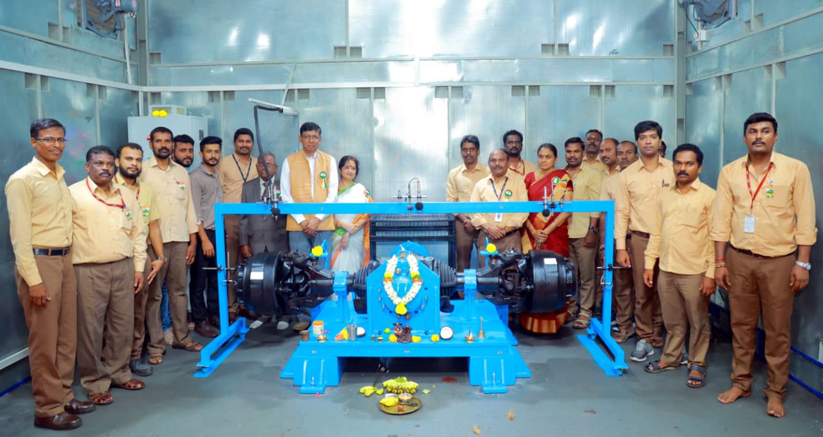 cmdbeml's tweet photo. 'Atmanirbhar Bharat': Inauguration of Automatic Axle Test Rig facility for testing of indigenous axles of High mobility vehicle by CMD, BEML at BEML, Palakkad Complex on Independence day. Kudos to team Pallakad. https://t.co/d9TN29aIY4