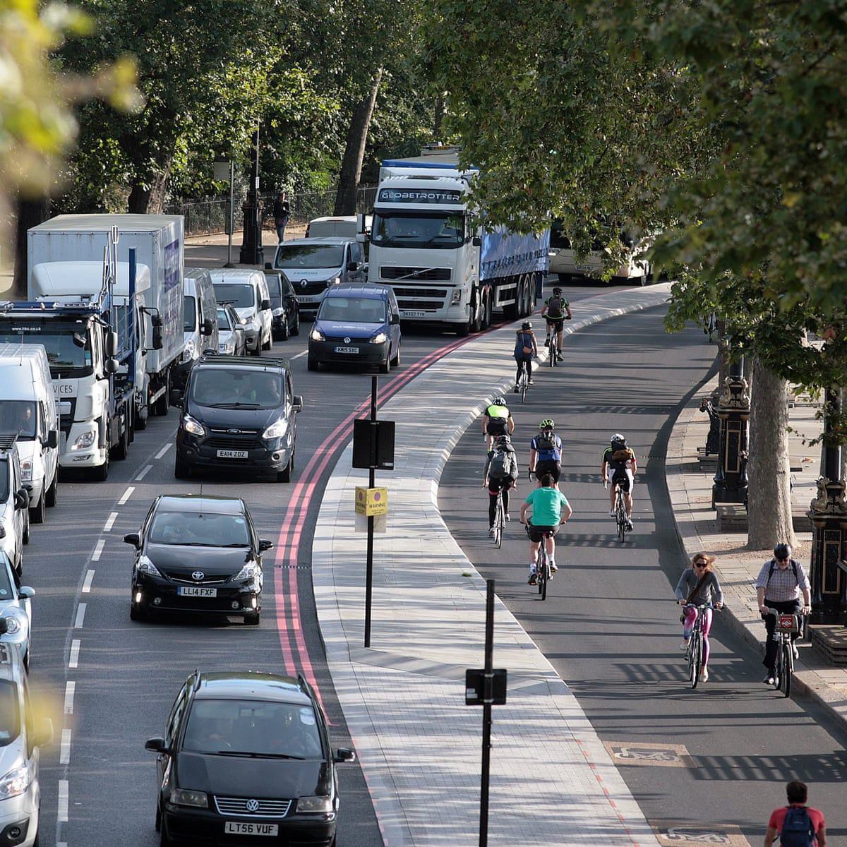 grescoe's tweet photo. "For every hour you spend cycling, you add one hour to your expected healthy lifespan. For every hour you sit in a car, you subtract an hour." https://t.co/w8Tum3pPKU