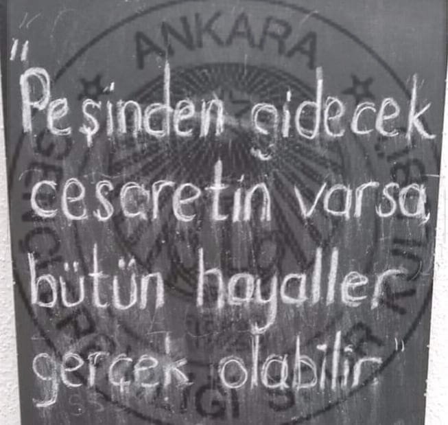 ’Bilseydim enkaz altında kalacağımı,hiç inşa eder miydim hayallerimi..’
genclerbirligi