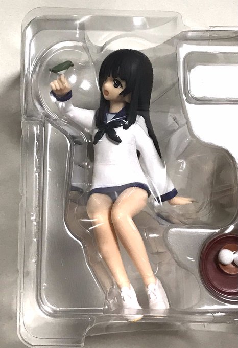 ここにお座りしているみっちゃんのフィギュアがあります。>RT 