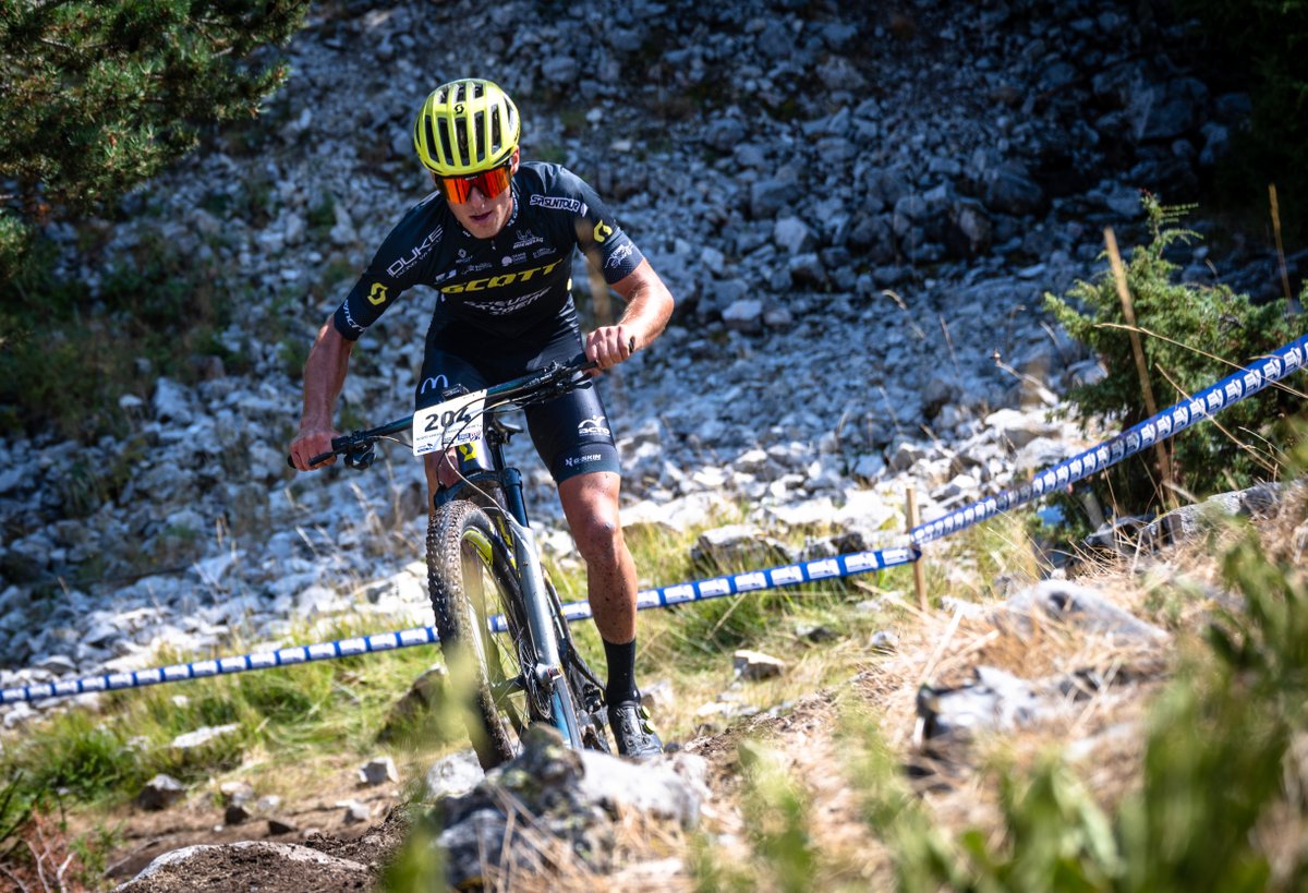 ScottSportsFR's tweet photo. Très bon retour à la compétition pour Loan Cheneval sur la coupe de France de Le Dévoluy 🔥
3e place au scratch et victoire en espoir 💪
#NOSHORTCUTS #SCOTTBikes #SCOTTmtb #rideonscott #Fastisfun https://t.co/XNhQYZQEBM