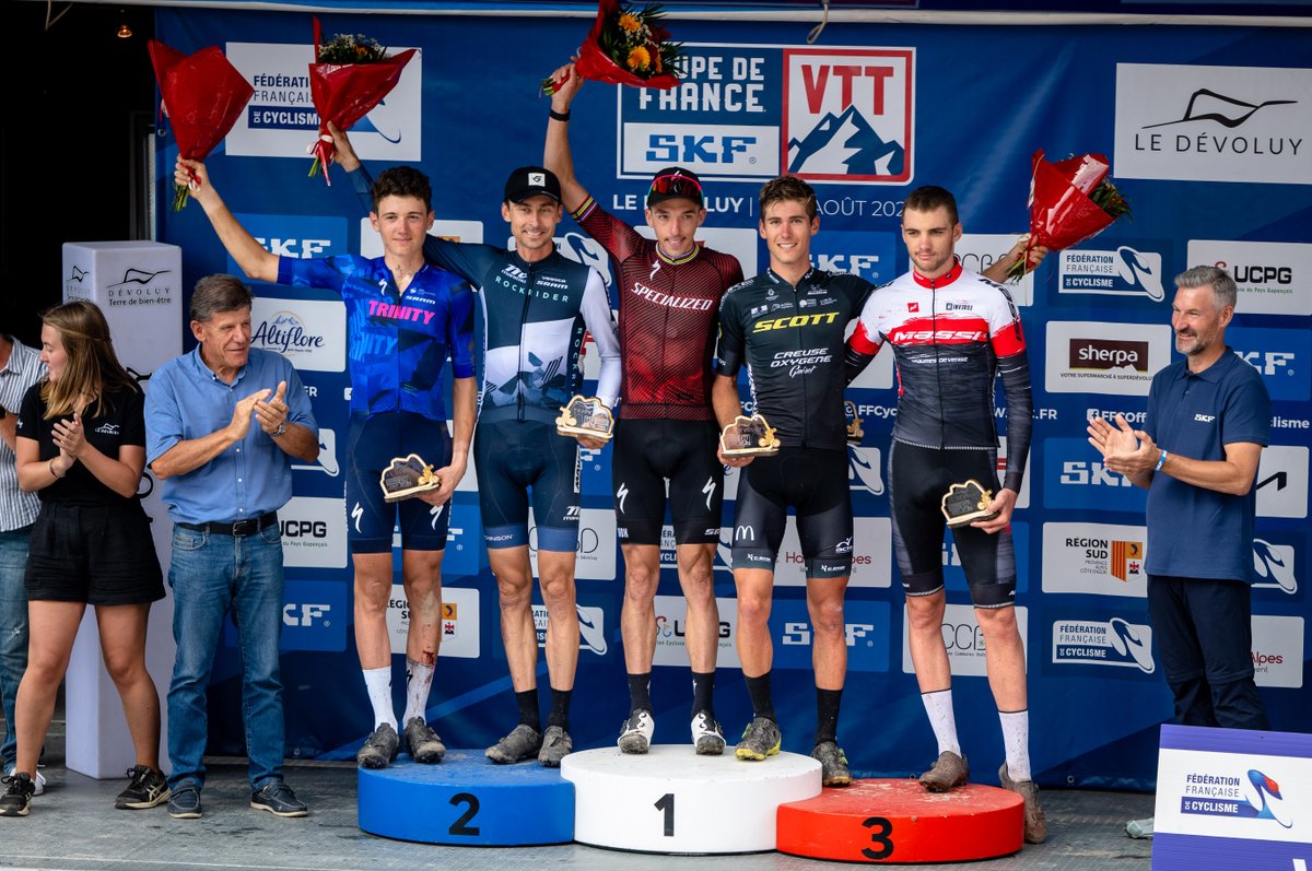 ScottSportsFR's tweet photo. Très bon retour à la compétition pour Loan Cheneval sur la coupe de France de Le Dévoluy 🔥
3e place au scratch et victoire en espoir 💪
#NOSHORTCUTS #SCOTTBikes #SCOTTmtb #rideonscott #Fastisfun https://t.co/XNhQYZQEBM