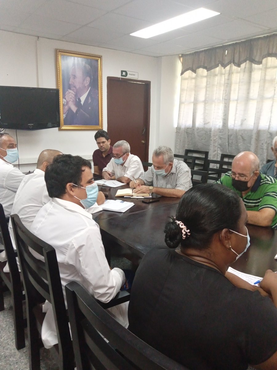 LiliamPinar's tweet photo. Con la presencia de @NiurkaRguezPR Vicegobernadora #PinardelRio se evalúan las acciones a realizar en el Hospital Abel Santamaría Cuadrado en Saludo a la Rendición de Cuenta del Gobierno Provincial a la Asamblea Nacional.
#PorNuevasVictorias
#PinardelRioPorLaVida https://t.co/GYRAzxuB8C