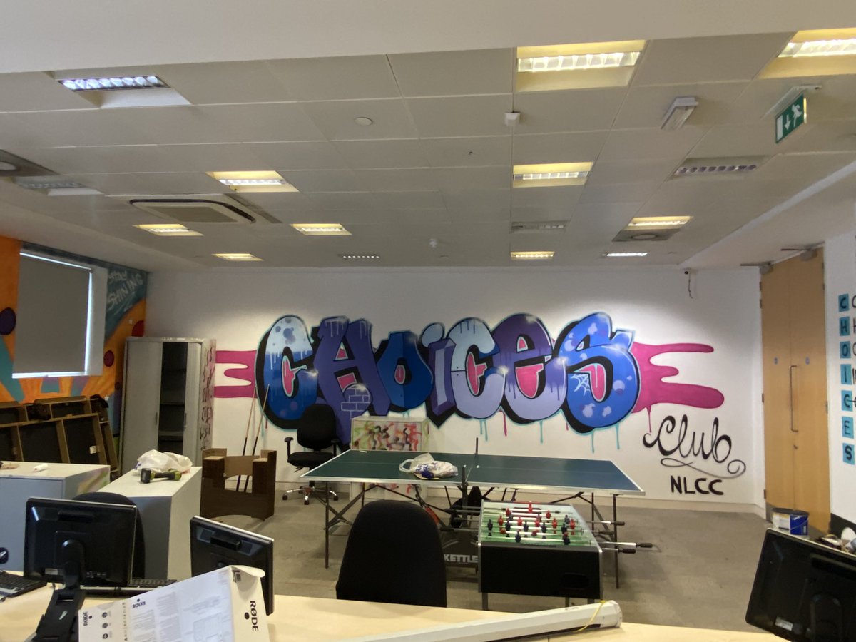 AbisogunOBE's tweet photo. An awesome visit to ‘unofficially’ the 🥳 first pan-London location of the #DigitalTwin #SkillsAcademy - tailored to the ‘local needs’ of #YoungPeople keen to develop #digitalskills for a new legal requirement (in #SocialHousing) called the #GoldenThread; #socialvalue via s106 ✍🏾 https://t.co/CIEF1Gu9um
