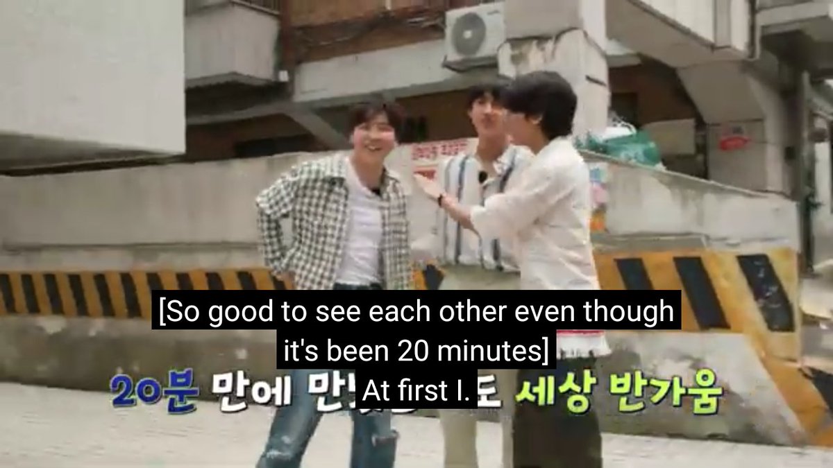 ShellaSalomon6's tweet photo. RUN BTS Special Episode: VMIN’s laugh of relief seeing each other on the same place + VMINJIN HUG 🥺

[Jimin is here too]
🐹: Hey you’re here!
🐥: Of course! Where else?
🐯: *hugging* What a relief https://t.co/060HsbWzK2