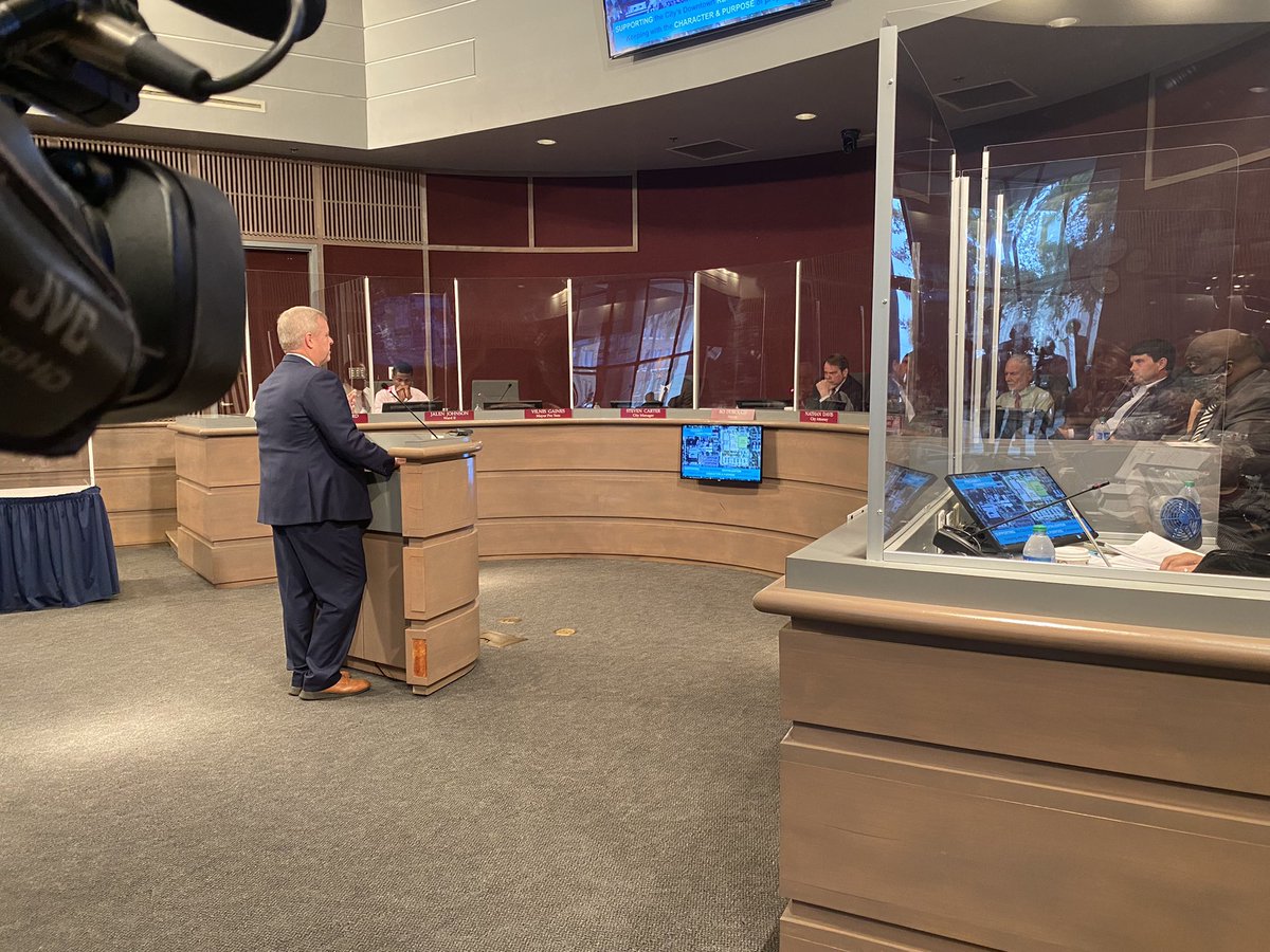 MollyWALB's tweet photo. Phoebe Putney and Albany Technical college will be moving forward with their living and learning center. 

This morning the City of Albany commission overturned the historic preservation commission's decision to deny the project back in July. https://t.co/4veahagL4v