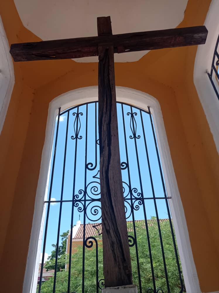 fsarvenezuela's tweet photo. #27julio Visita a los hermanos de Coro, el día de hoy, una reunión llena de emoción y alegría, después de tanto tiempo volvernos a encontrar y ver en ellos el gran ejemplo que nos dan.
#FsarVenezuela #AgustinosRecoletosSeglares
#SoyFSAR #SoyOAR
#AgustinosRecoletos #FSAR #Coro https://t.co/WbPs6RzP3H