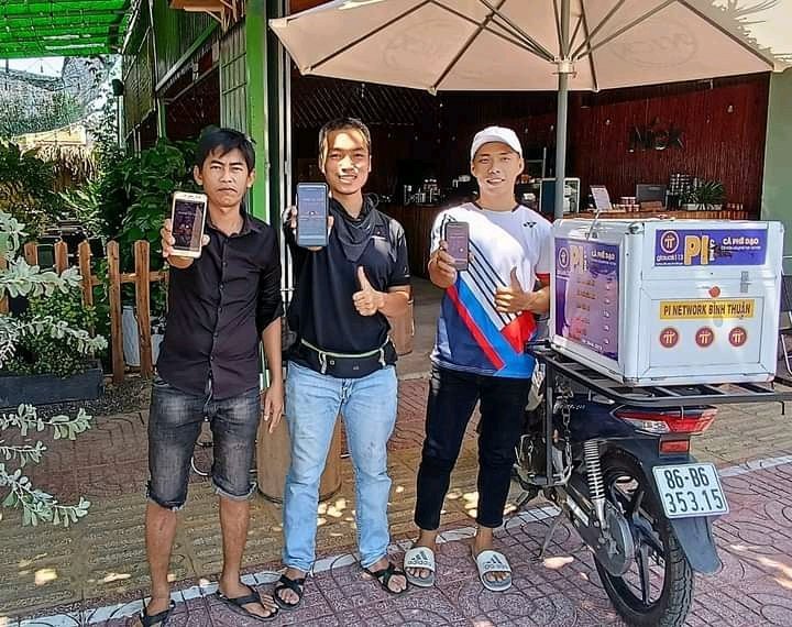 AWAIS03467269's tweet photo. Vietnamese Pioneer accepts Pi Coin payment for cross-border food delivery & to spread Pi Network!
CV = 1 Pi = $314,159
#PiDelivery #PiMerchant #PiCoin #PiTransactions #PiNetwork #PiConsensus #PiUtility #PiEconomy https://t.co/SXwM4zYW6j