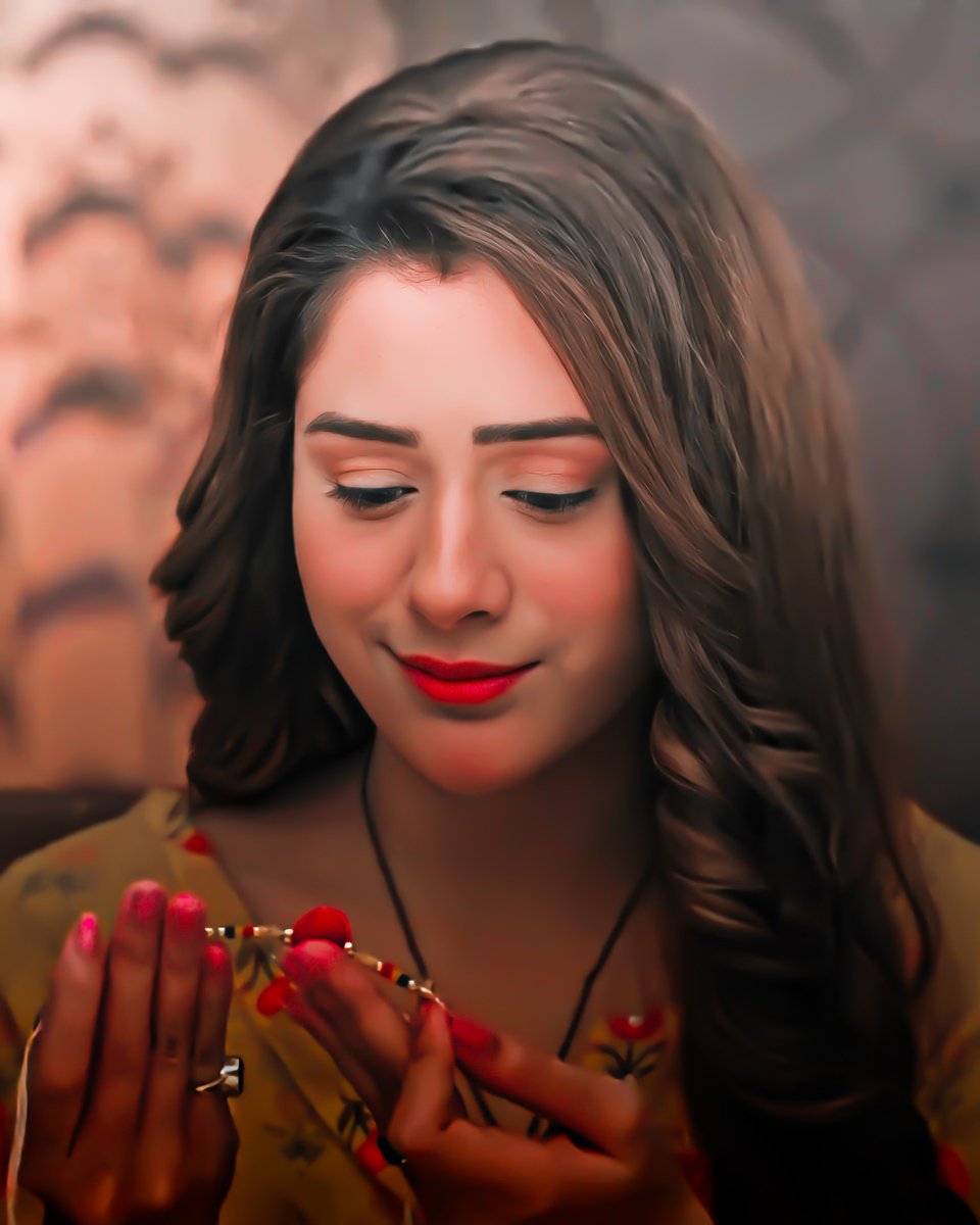 krisa_world's tweet photo. My Queen ♥️ @nawab_hiba ♥️
.
.
#Sayuri #HibaNawab #Sayuri #Cutehiba #BeautifulEyes #MyQueen #cutesayuri #LovingSayuri #HibaLove #Hibanawab https://t.co/IqyL0q1jEv