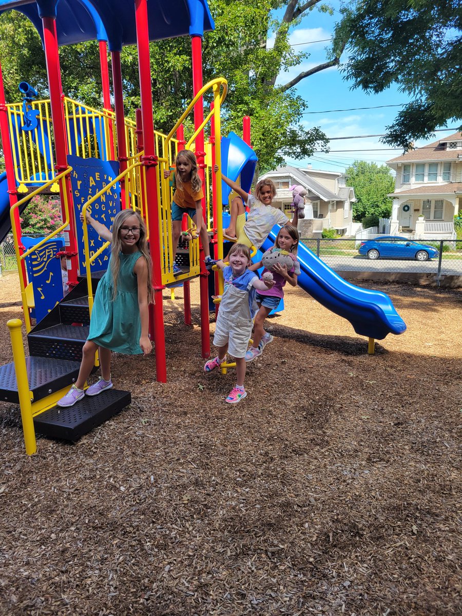 Sharp 5th Grade tweet media