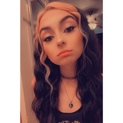 willow🌙 tweet media