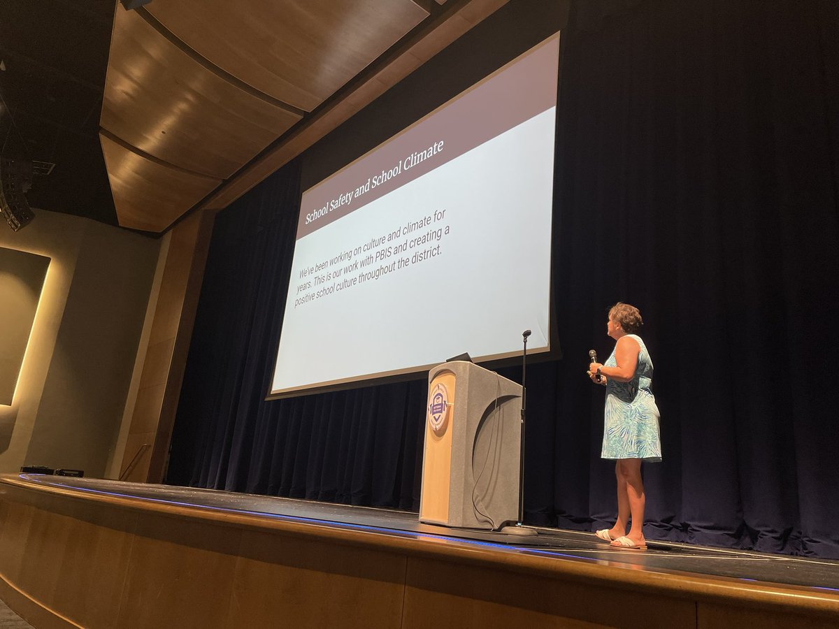 KetteringLearns's tweet photo. Teachers and staff are leaning into @KCSPortraitGrad attributes #lifelonglearners and #engagedcollaborators during professional development today. #WeAreFirebirds #ProfessionalEducators https://t.co/R1Evt42XxN