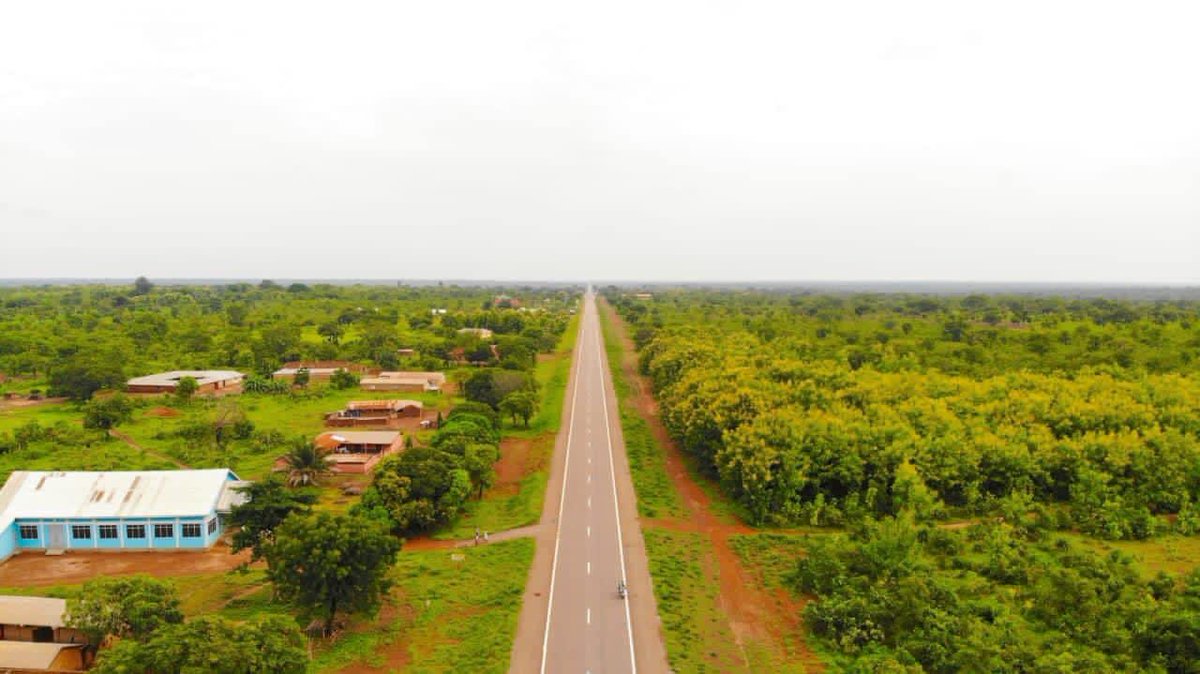 Works_Of_Npp's tweet photo. Aerial view of the 164km Oti Damanko to Zanteli (Eastern Corridor) road. The project forms part of President Akufo-Addo’s year of roads initiative. #YourTaxesAtWork https://t.co/7xCMRyykHS