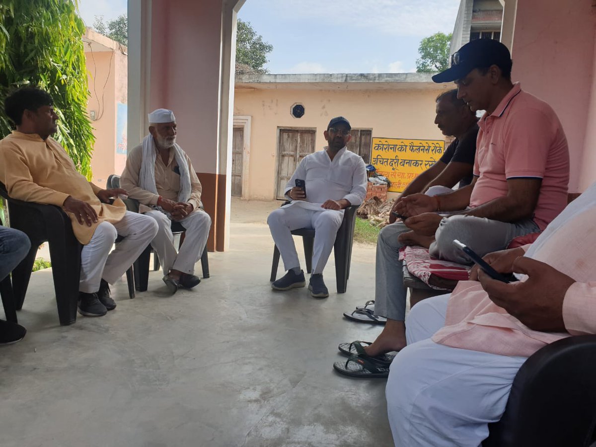 OfficePankajMLA's tweet photo. विधानसभा क्षेत्र में अपनों के बीच https://t.co/OqTpCMtfel