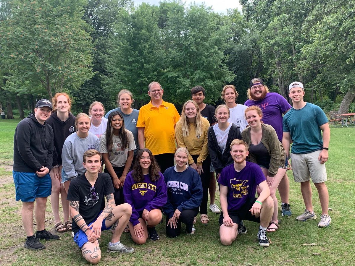 maverickfsl's tweet photo. Our officers getting ready for the new year! Thank you President Inch, David Jones, David Hood, and Mark Constantine for hanging out with us at our Leadership Retreat at Camp Patterson! Amazing time to connect with SET, Student Government, MIA, and MIT! https://t.co/el6oIvTLsh