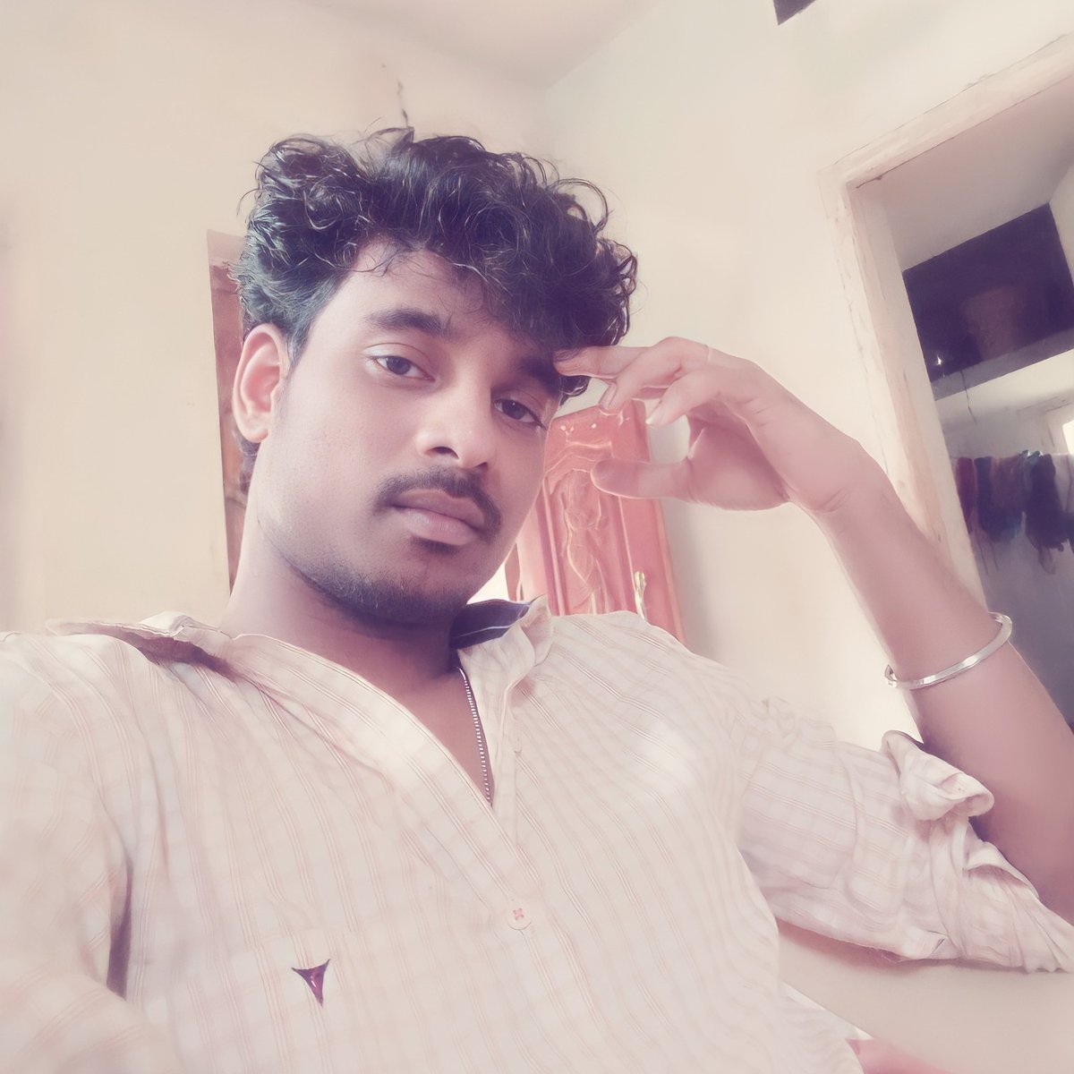 AjithkumarNk03's tweet photo. #NewProfilePic ll #AjithKumar ll #Ak https://t.co/F7wrVL9bw3