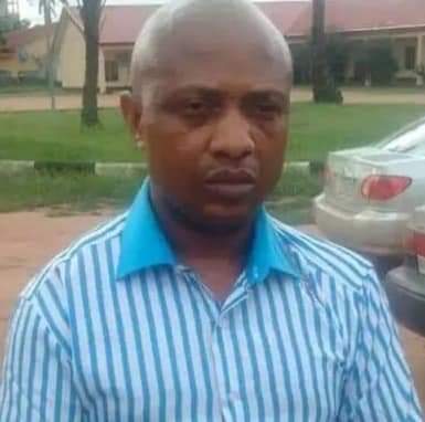 ChidiOdinkalu's tweet photo. They're both professional kidnappers whose dead victims include officers of #Nigeria's security services.

One got the death sentence; the other has been sentenced to 7 yrs &amp; cld be out of prison by 2025. Guess who....? https://t.co/LSvLKZnAhD