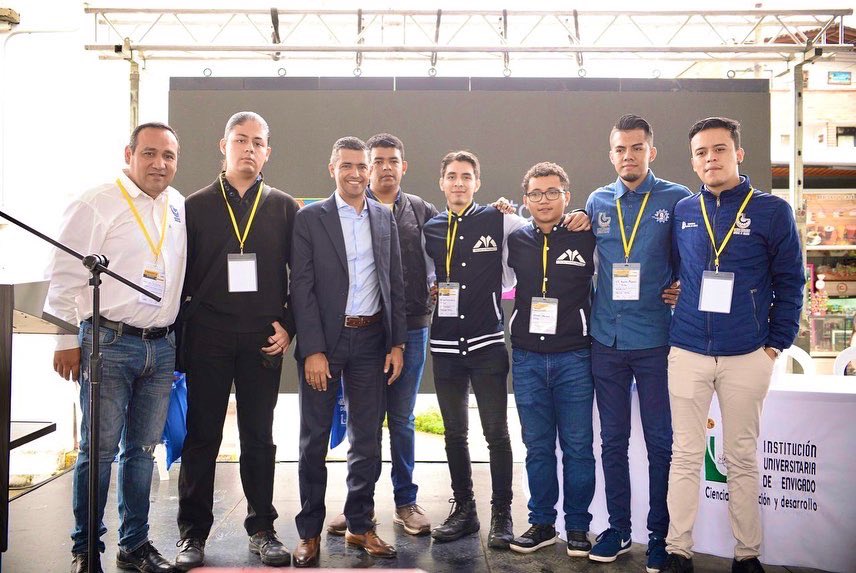 braulioEMarquez's tweet photo. ¡Realizamos la apertura de la primera Hackaton Internacional Tecnológica en colaboración con el estado de Michoacán- México!

La Hackaton “Robot con Habilidades” durará 4 días donde se buscarán alternativas para la adecuada utilización del agua tras un prototipo robótico. https://t.co/w4GhQxi9aq