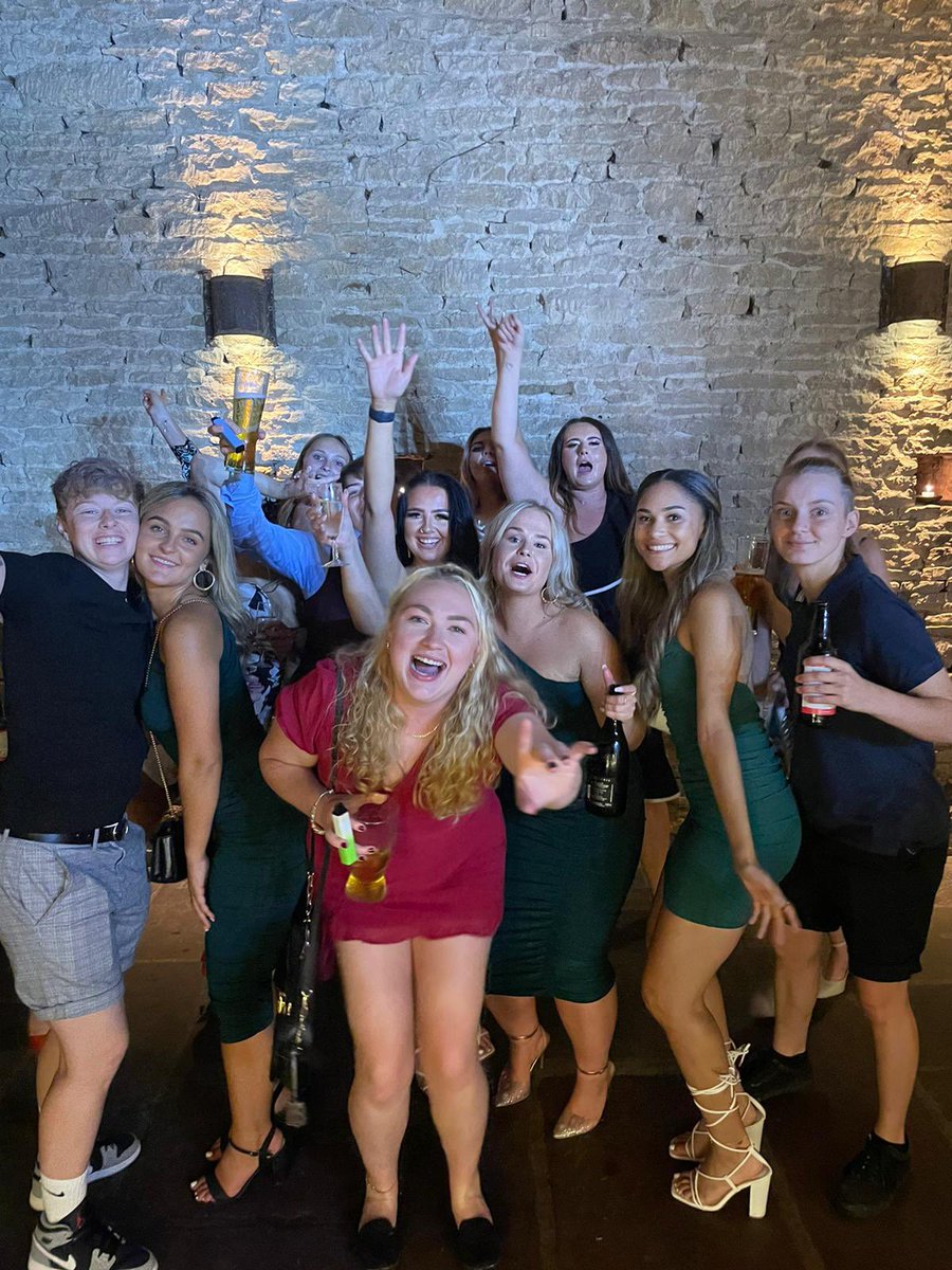 TuffleyRoversLF's tweet photo. Massive congratulations to our newly wed @higrace_ 💍💒 Here’s a few photos from the ladies team at the wedding yesterday! https://t.co/QPRP5yydPJ