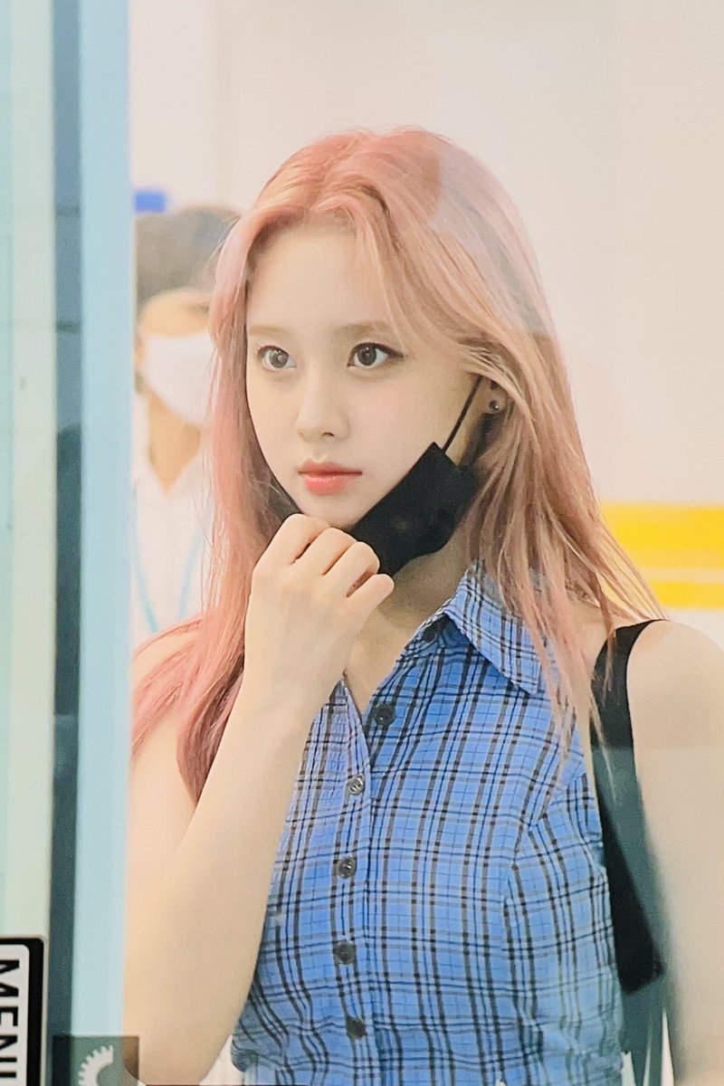 narangsz's tweet image. 이사진 대박미쳣네