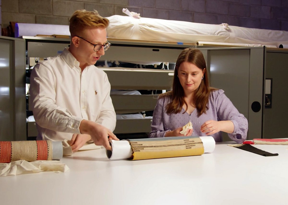 DecArtsTrust's tweet photo. September 30 is the deadline for institutions to submit applications for our Curatorial Internship Grants! #TrustEmergingScholars https://t.co/AHN9pfvGjP https://t.co/Q9kaTfpsZn