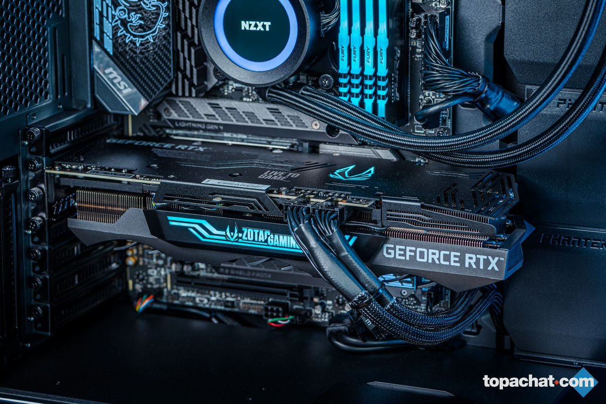 TopAchat's tweet photo. Un #RT pour tenter de remporter une sublime machine de 3400€ : la #OneMilionMachine !

https://t.co/WsGGqeYL6Z https://t.co/4ox6iYJRWQ