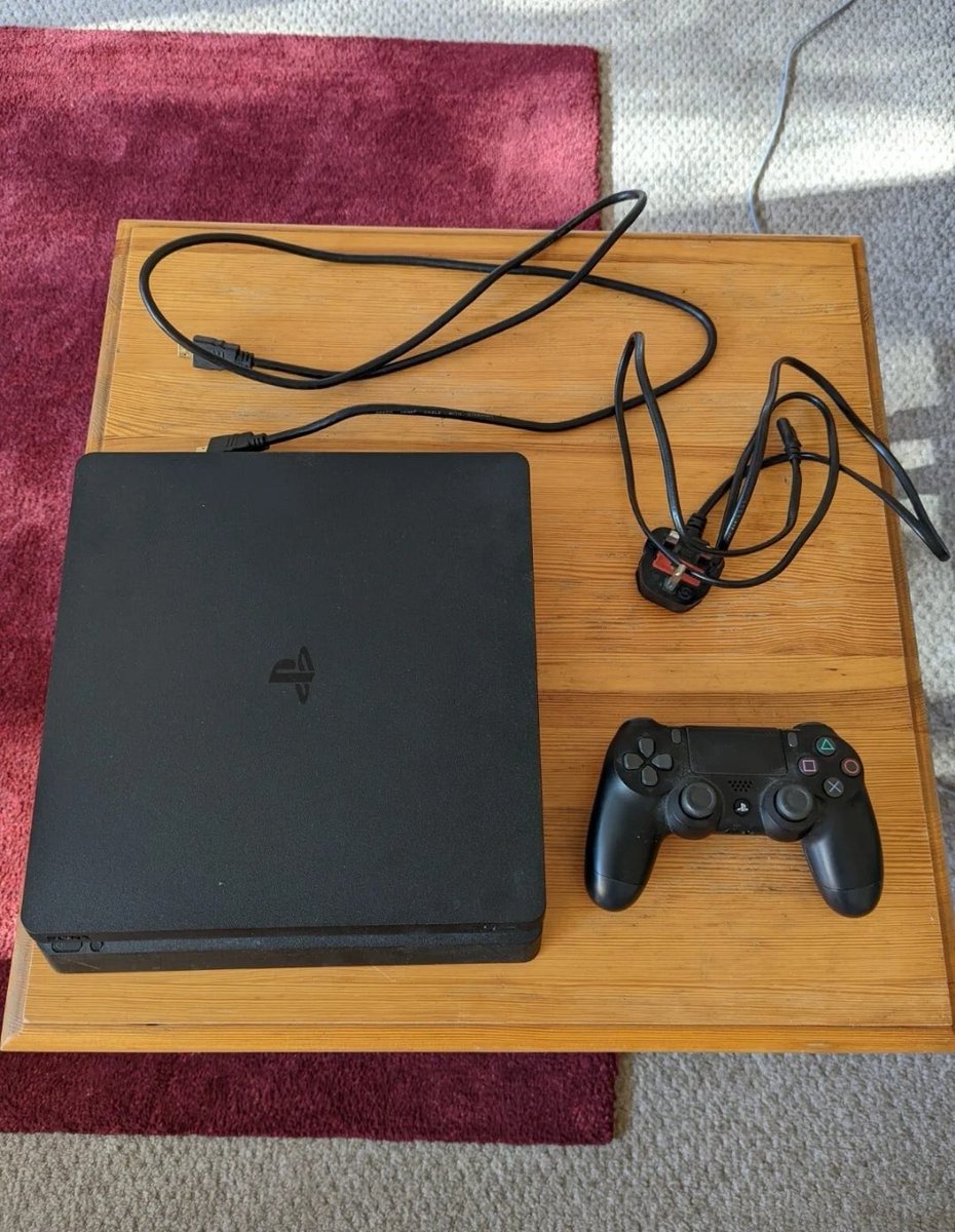 Tanthwe2's tweet image. ✅Play Station 4 Slim
✅500gb
MK300,000

0997177690
Lilongwe 
#ReadilyAvailable