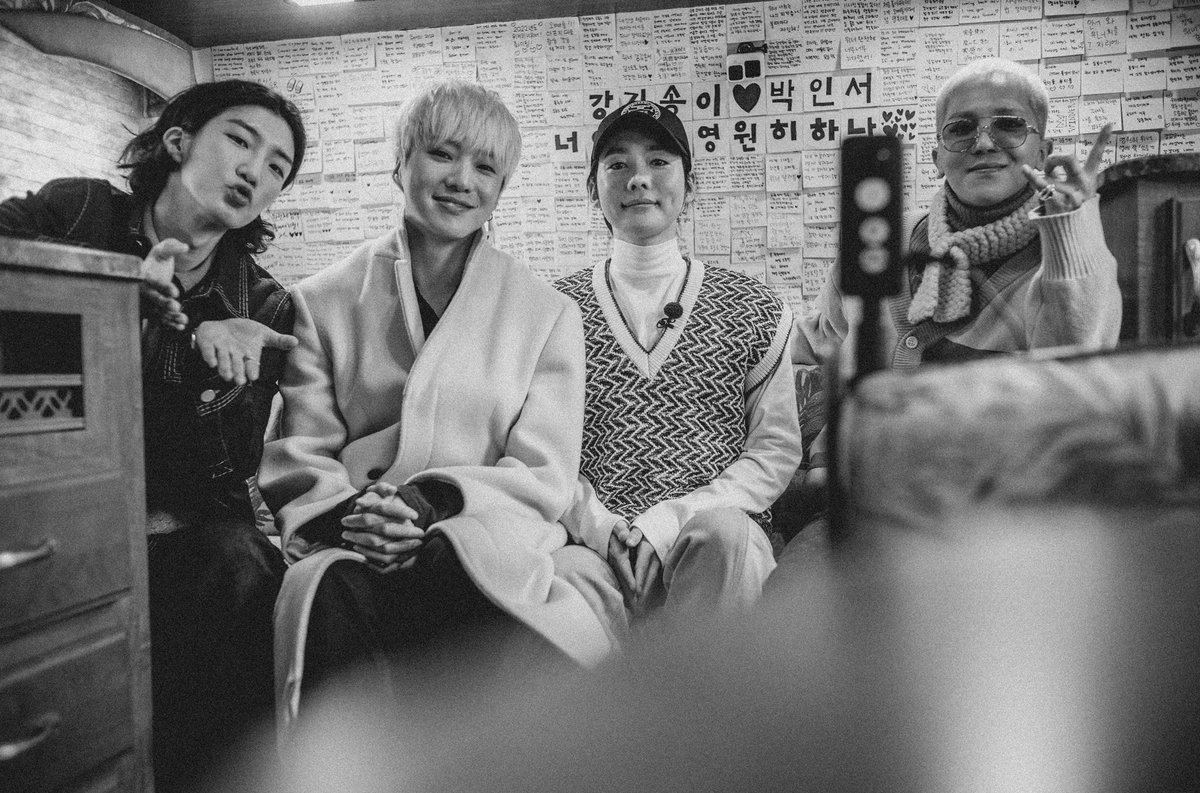 Puity_VIP's tweet photo. เพราะมีวินเนอร์ ถึงมีอินซอ 💙💙💙💙 
#Happy8thAnniversaryWINNER
#지켜나가자_위너_8주년_영원히 
#위너8주년 #8살이된위너
#FATENUMBERFOR https://t.co/mFeZco9q8m