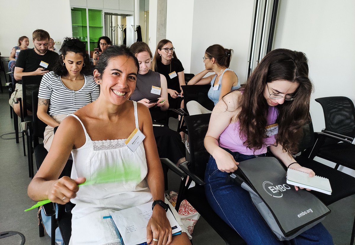 CEITEC_Brno's tweet photo. Day 2 of the #LISH22 #EMBOCourse in a nutshell! 🔬🤩

#CEITECScience https://t.co/0f9OBofkhj