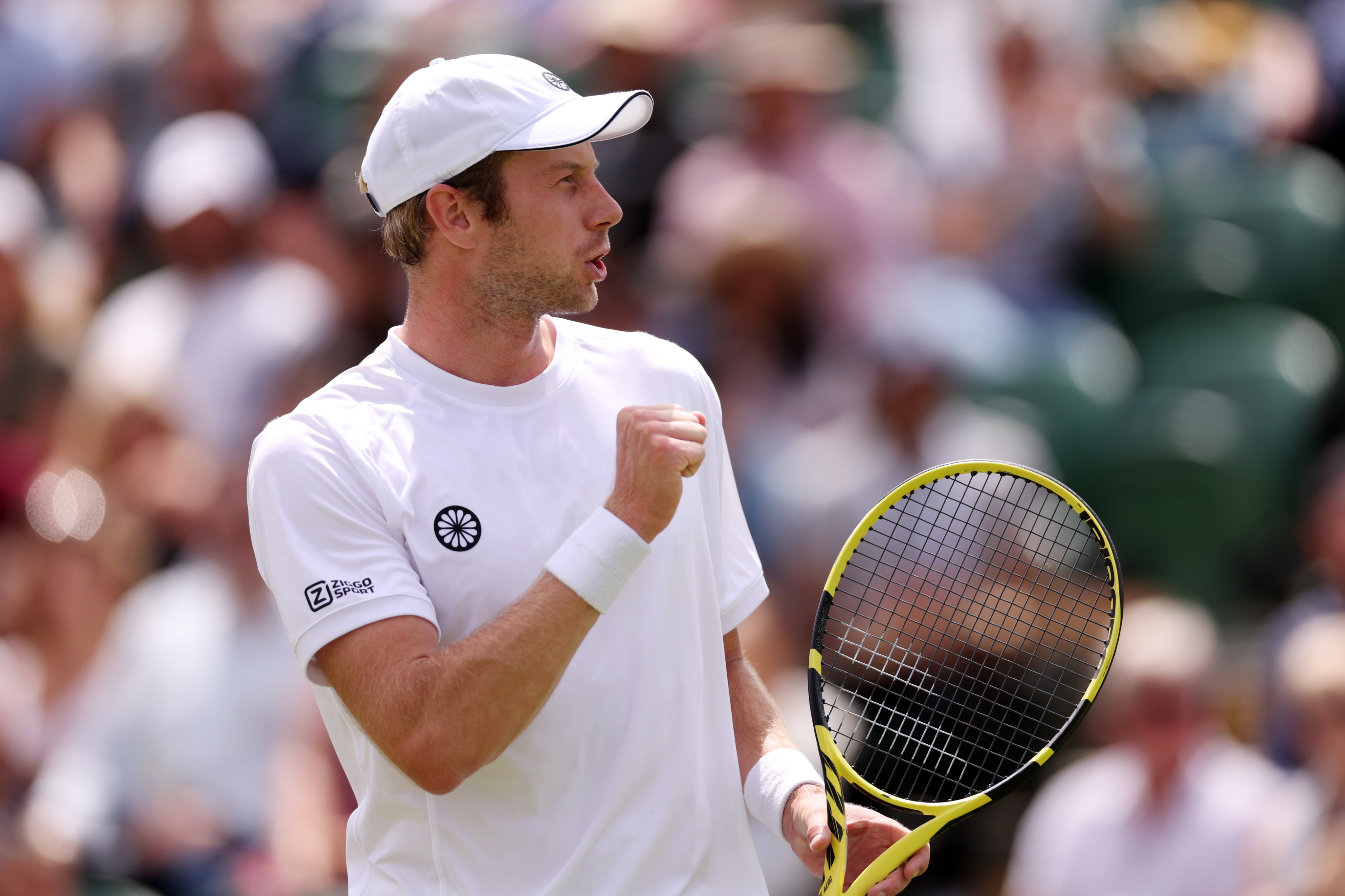 Таллон грикспур теннис. Ван де зандшульп дрейпер. Ван с теннис. Ван де зандшульп дрейпер. Ван де зандшульп.